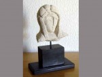 Sculpture figurative d'une vierge Grecque